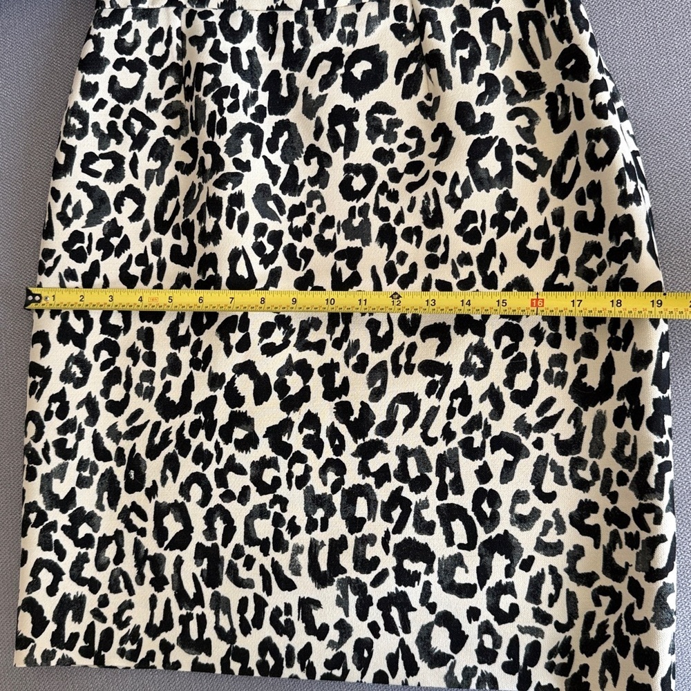 Chloe Black and Cream Leopard-Print Pencil Skirt Size 6 - Picture 8 of 8